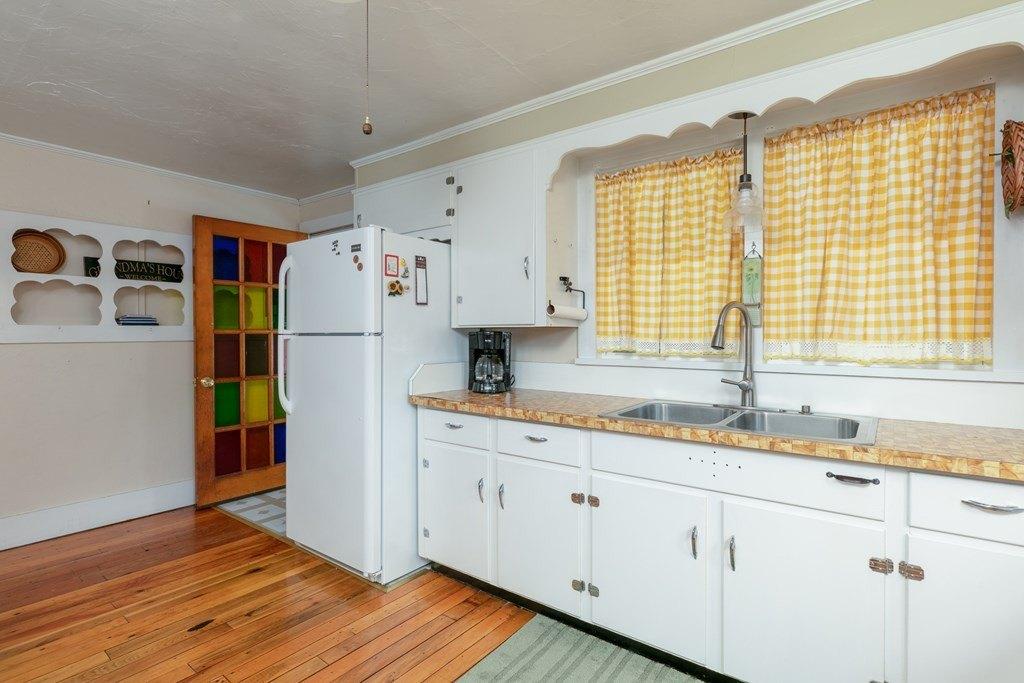 E Main St, Elkland, PA 16920