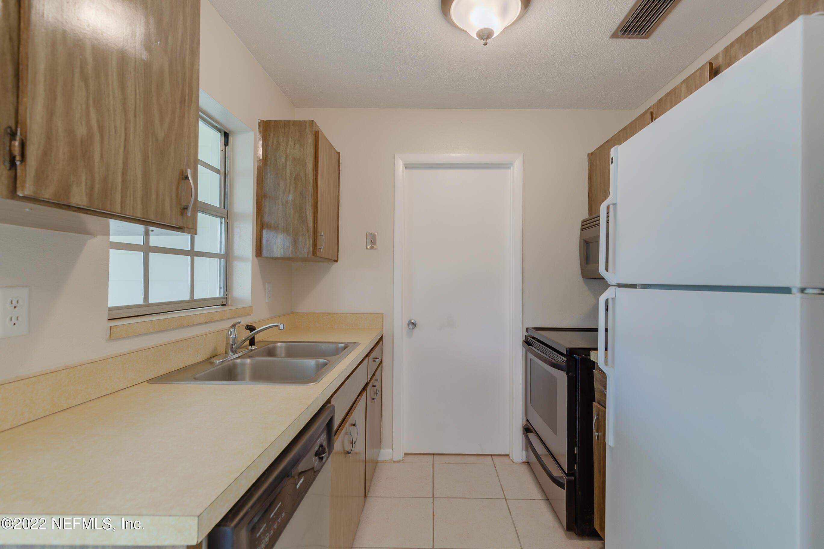 Deltona Blvd, Saint Augustine, FL 32086