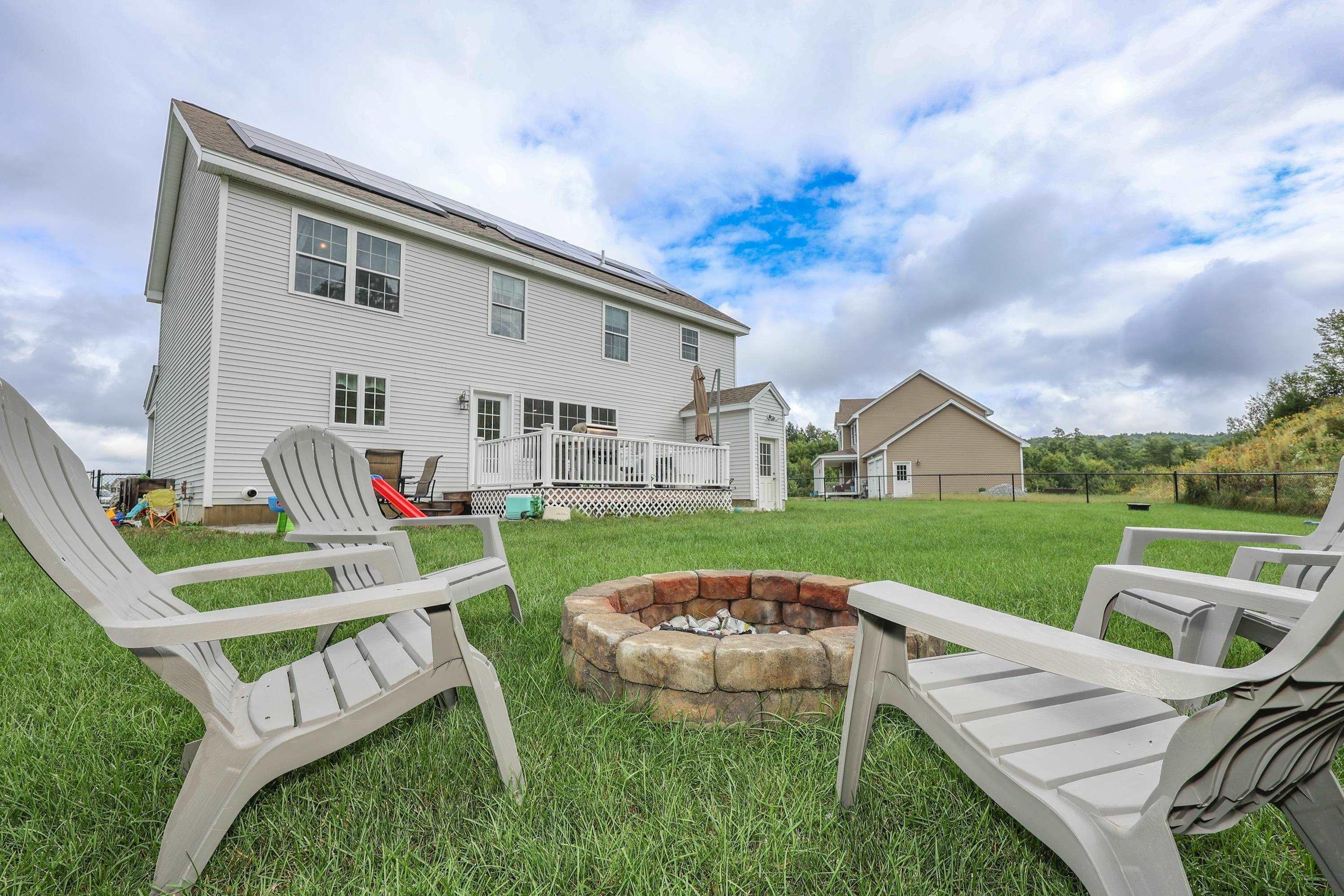 Wright Dr, New Boston, NH 03070