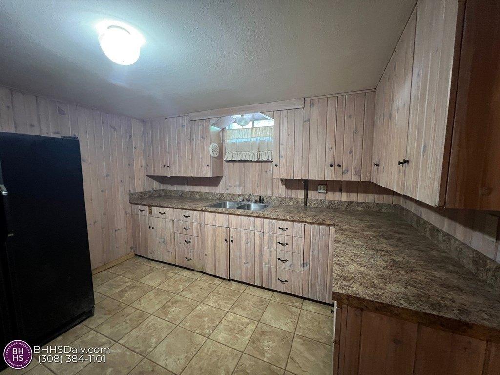 S Blaine St, Grand Island, NE 68801