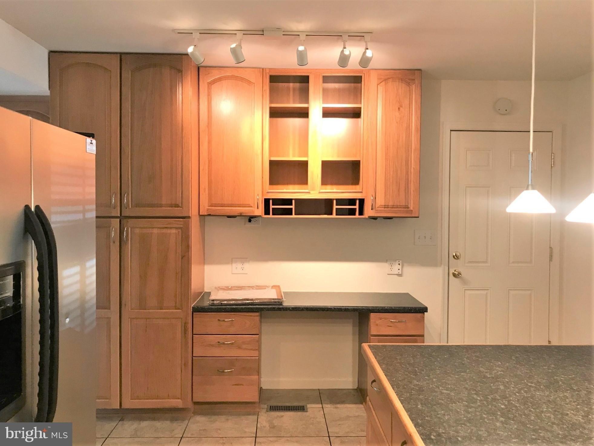 Debon Ln, Fredericksburg, VA 22407