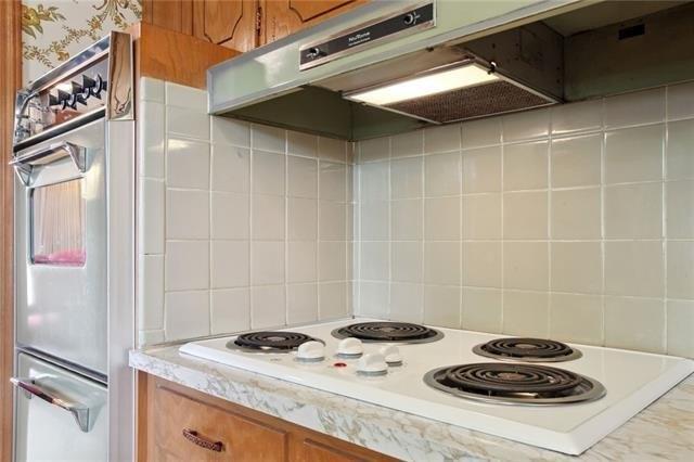 Ralston Ave, Kansas City, MO 64138