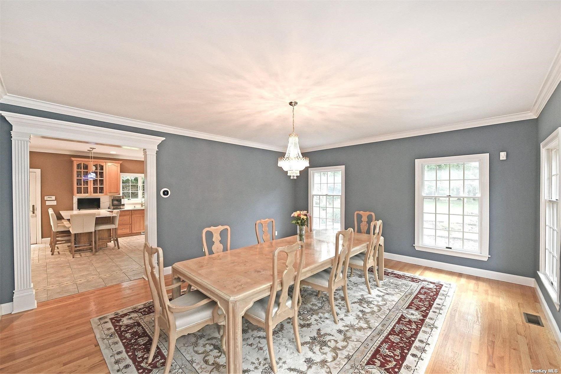 Mill Rd, Huntington, NY 11743