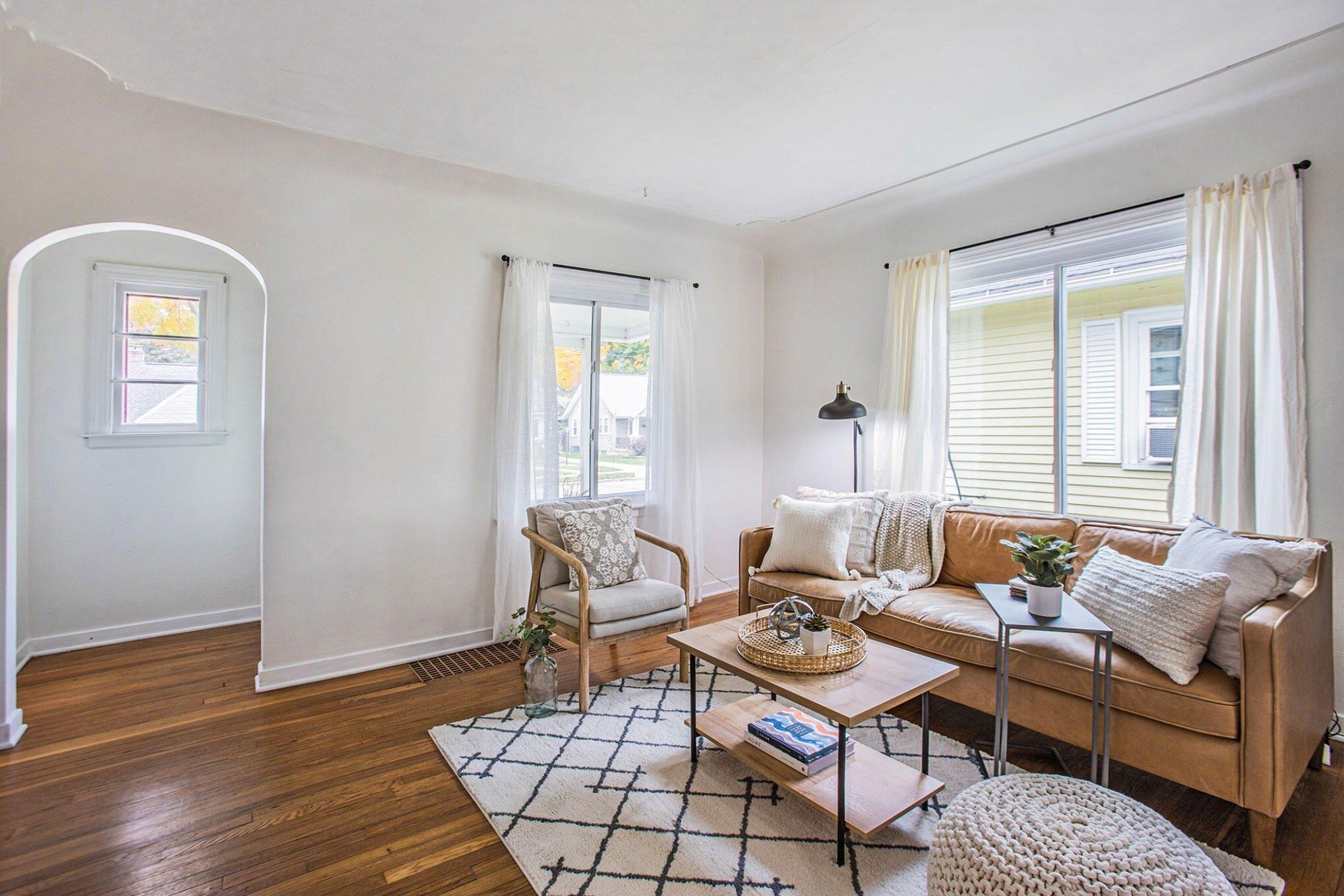 Hollywood St Ne, Grand Rapids, MI 49505