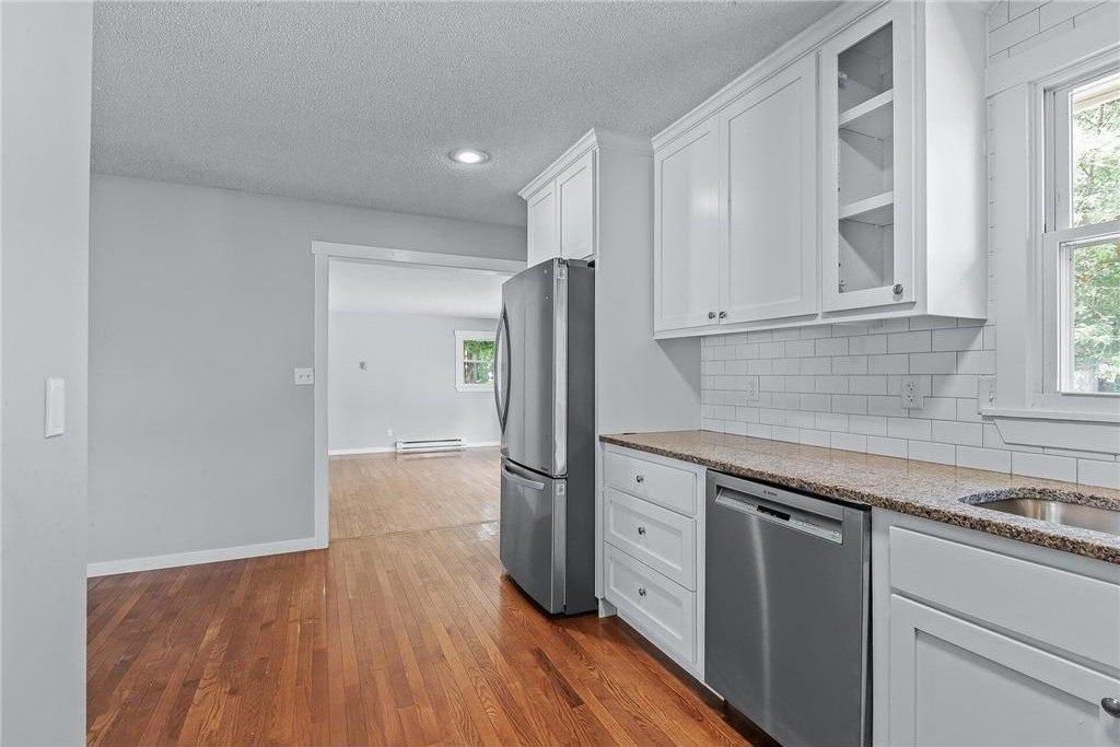 Stowe Ave, Saint Paul, MN 55112