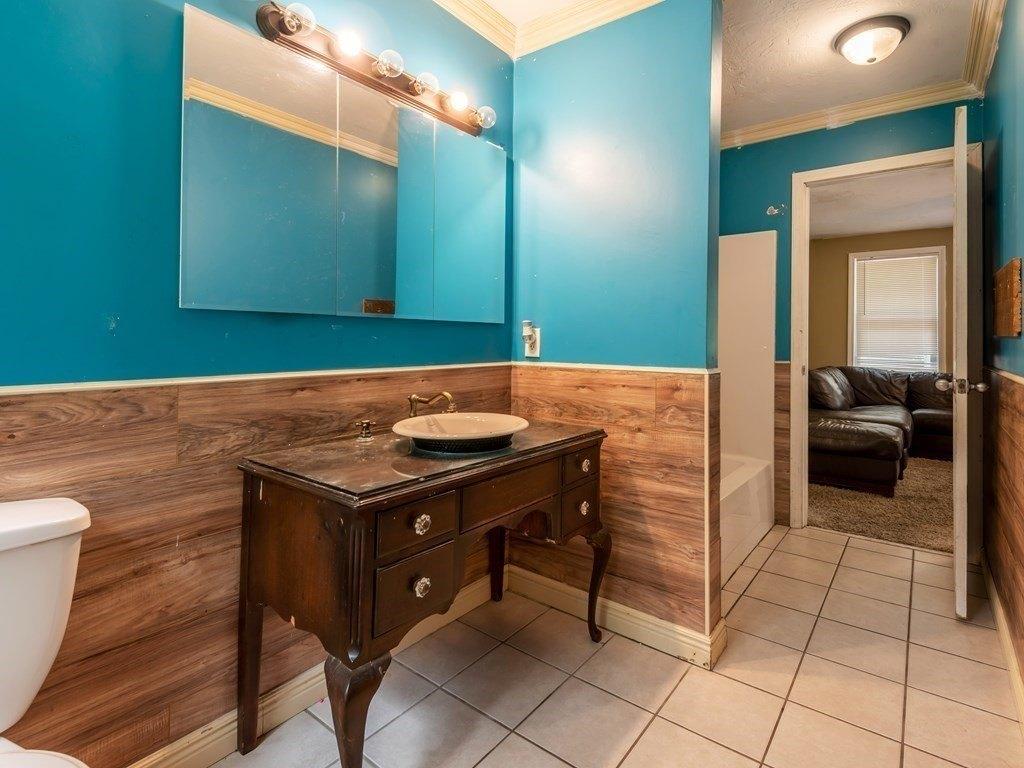 Sullivan Pl, Millbury, MA 01527