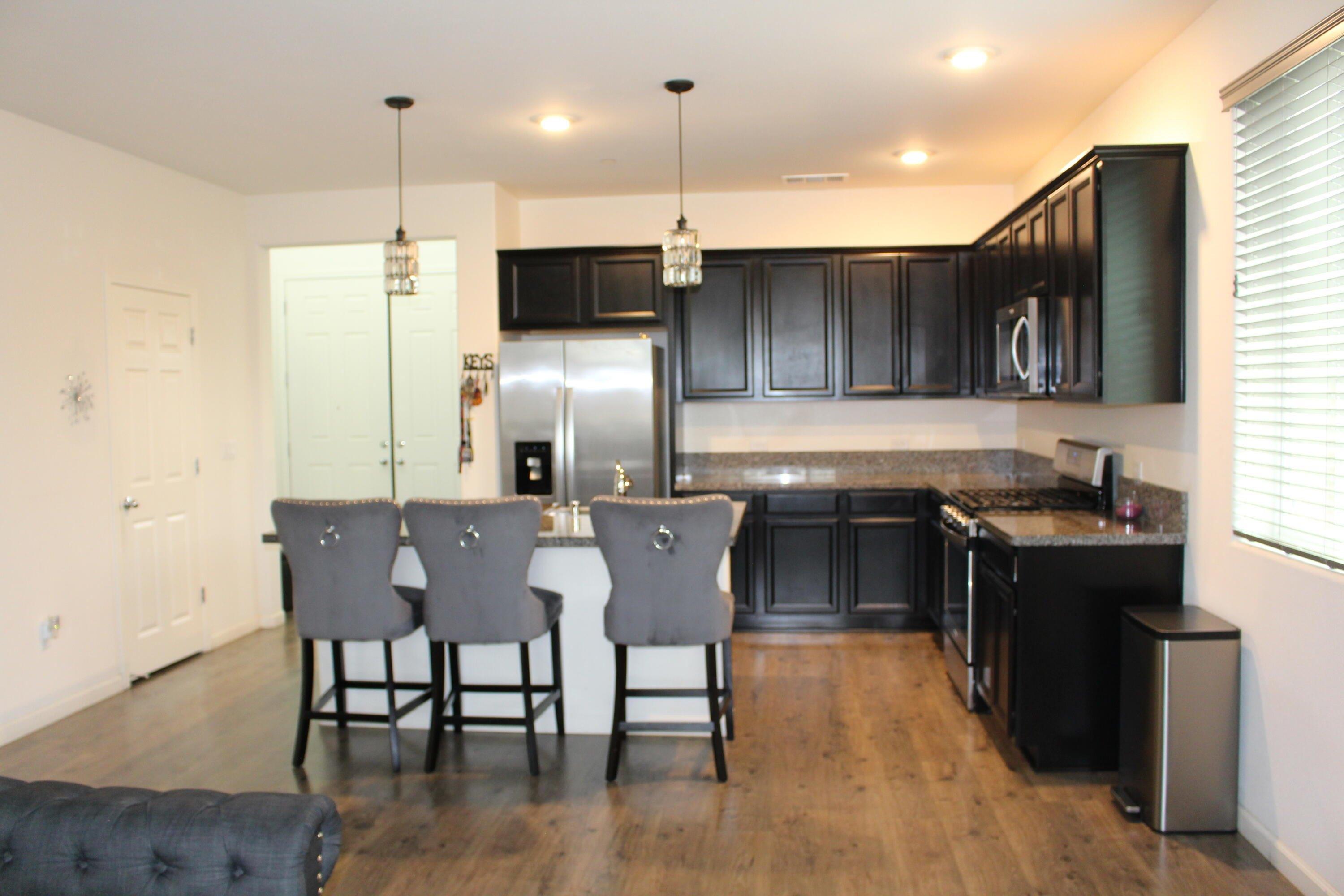 E Harter Ave, Visalia, CA 93292