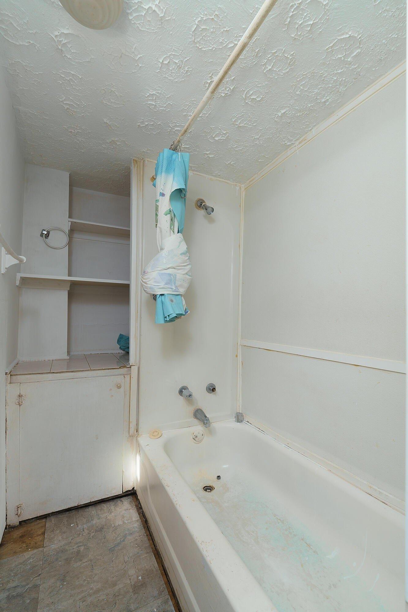 Bush St, Covington, KY 41011
