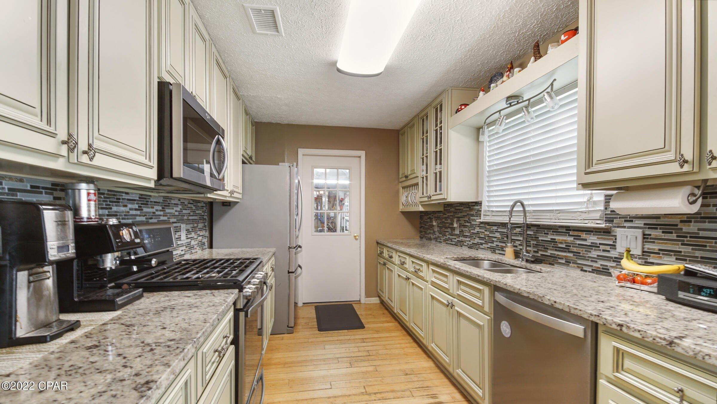Scooter Dr, Panama City, FL 32408