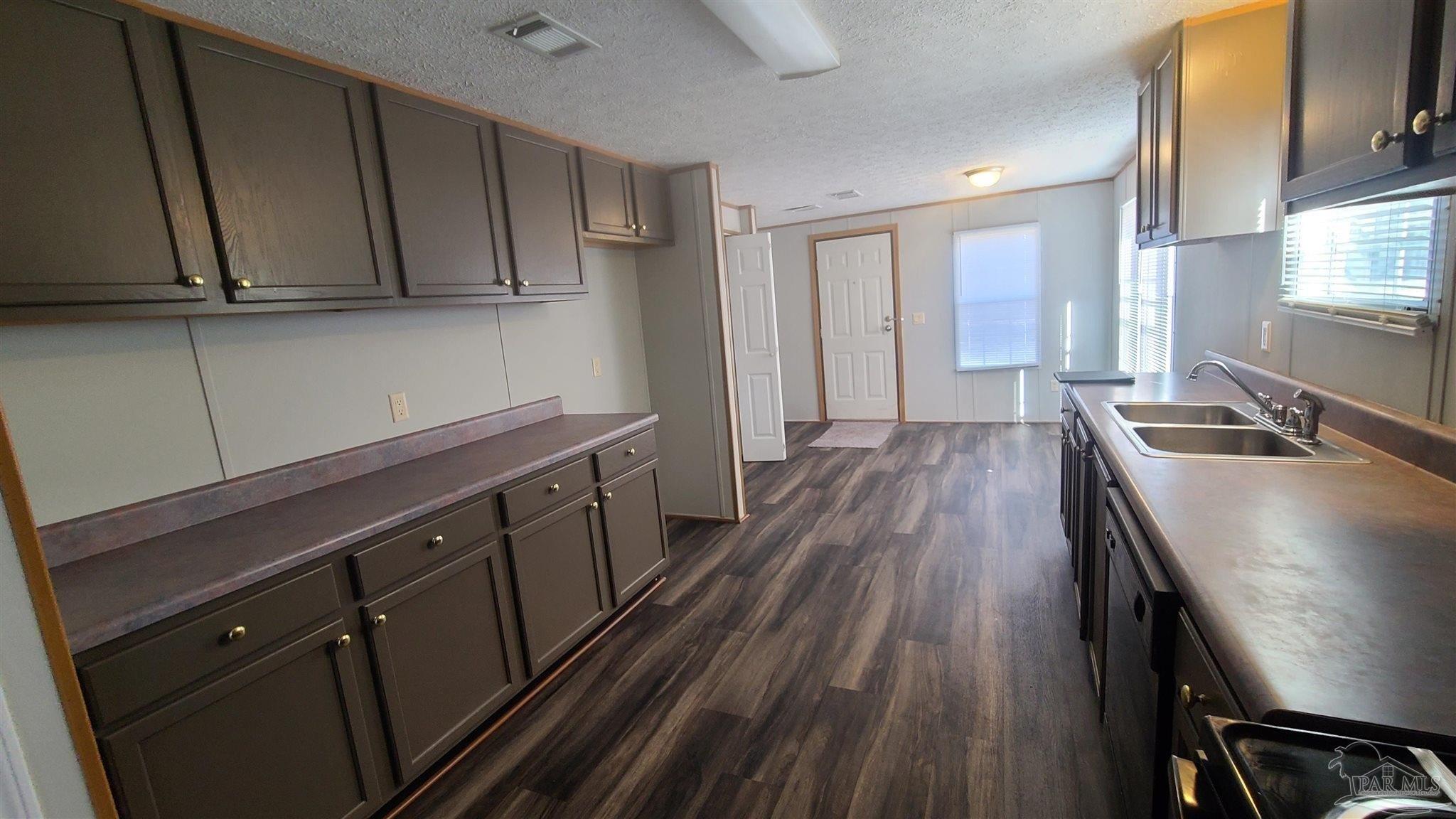 Eight Mile Creek Rd, Pensacola, FL 32526