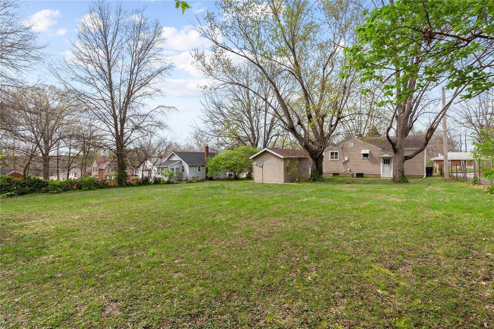 Ramona Ave, Saint Louis, MO 63121