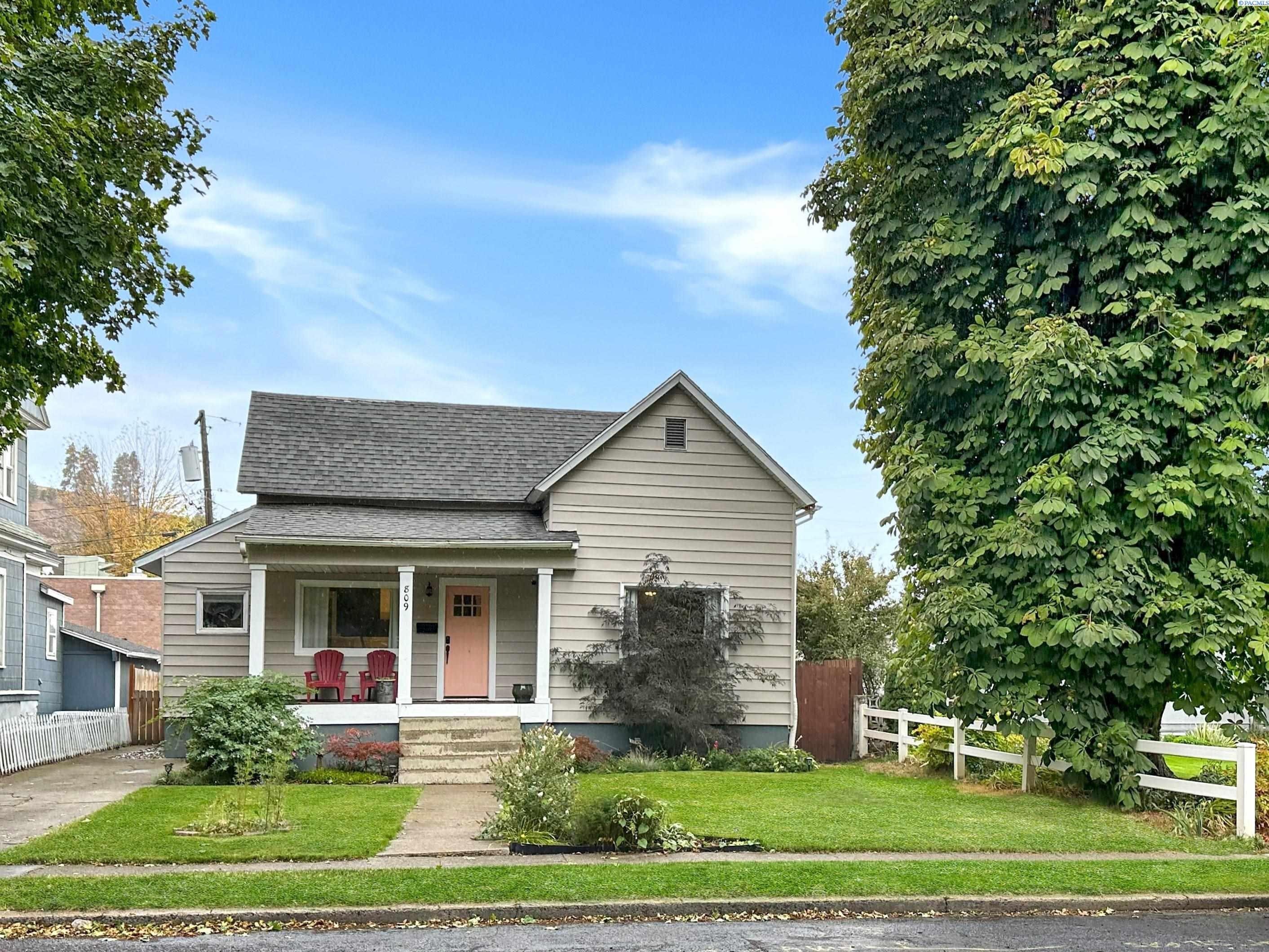 N Morton St, Colfax, WA 99111