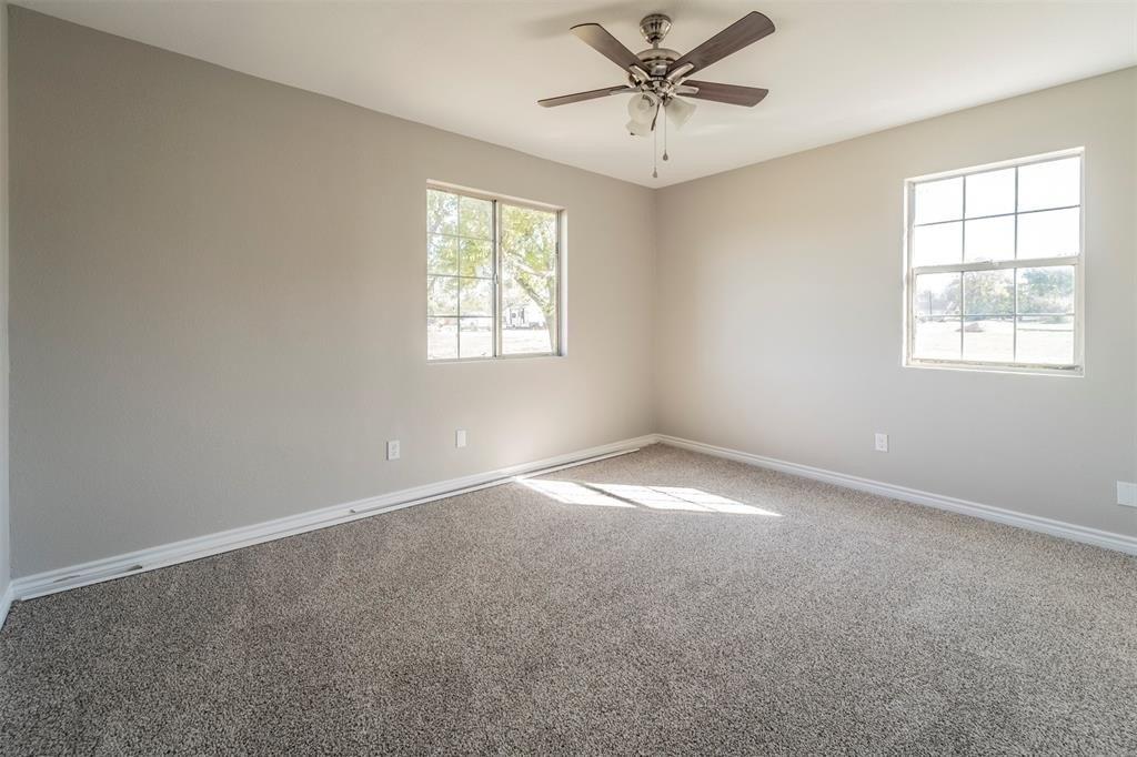 W Houston St, Leonard, TX 75452