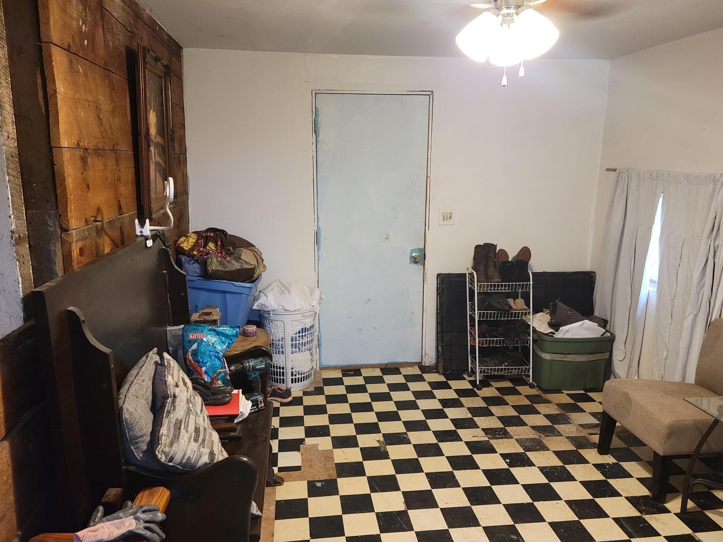 S Sheridan Ave, Durand, MI 48429