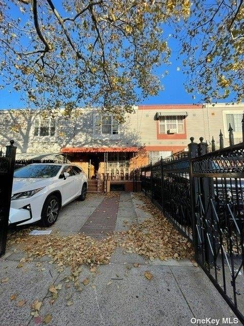 Alabama Ave, Brooklyn, NY 11207
