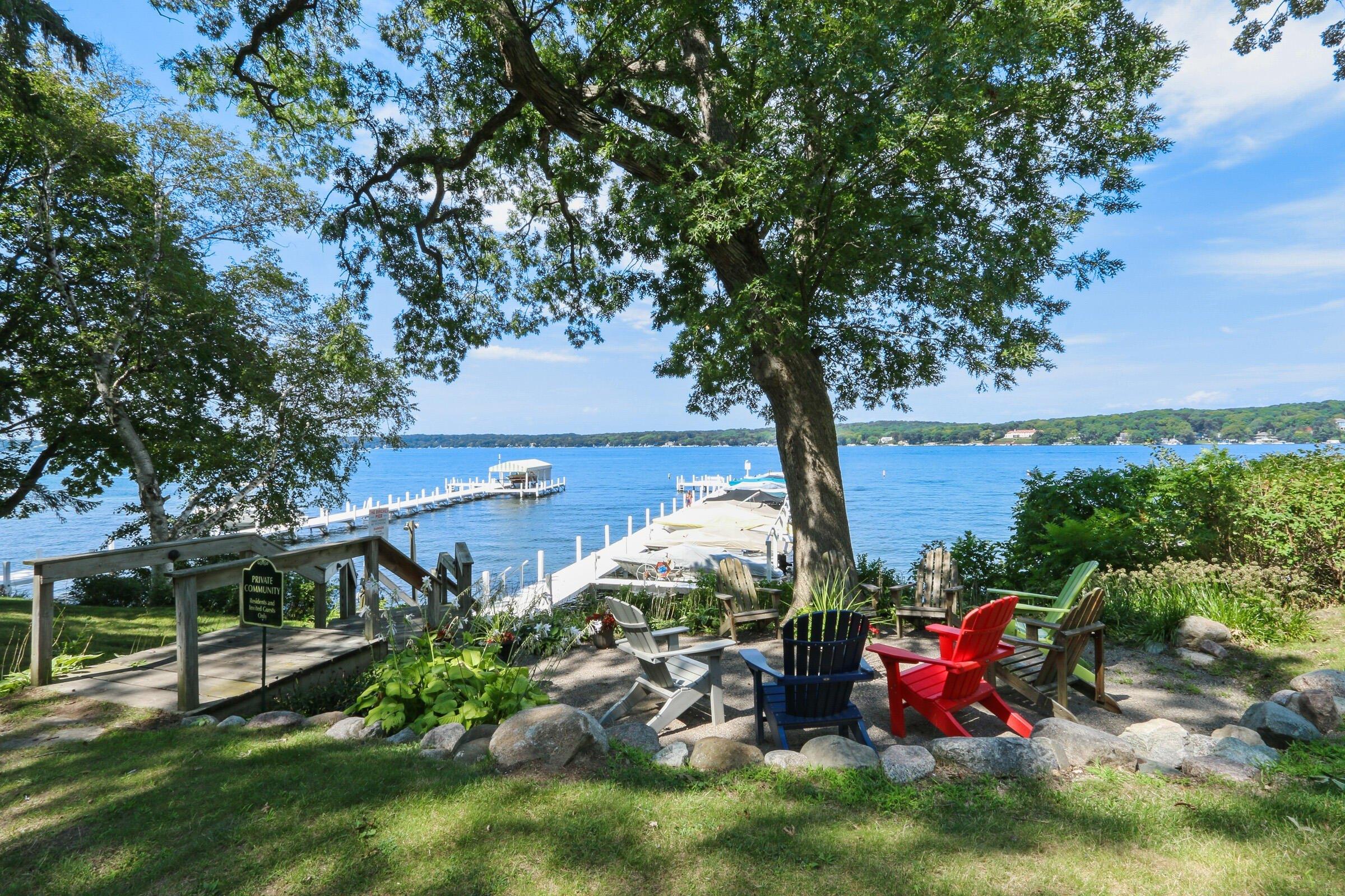 Birches Dr, Lake Geneva, WI 53147