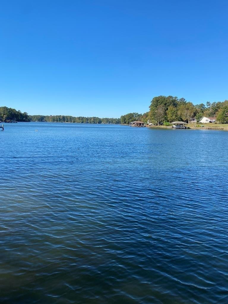 Chickasaw Trl N, Sparta, GA 31087