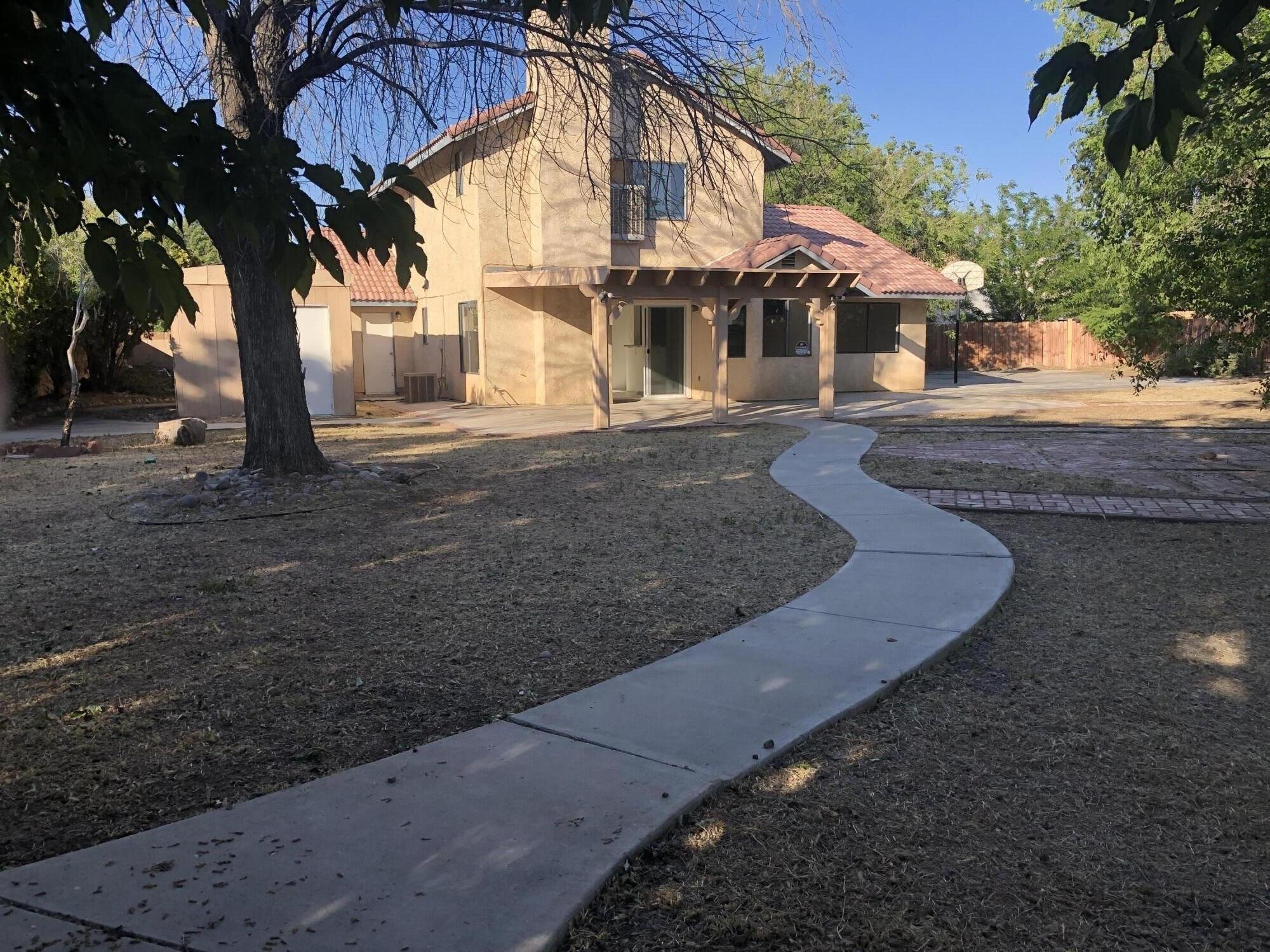 Rock Island Dr, Lancaster, CA 93535