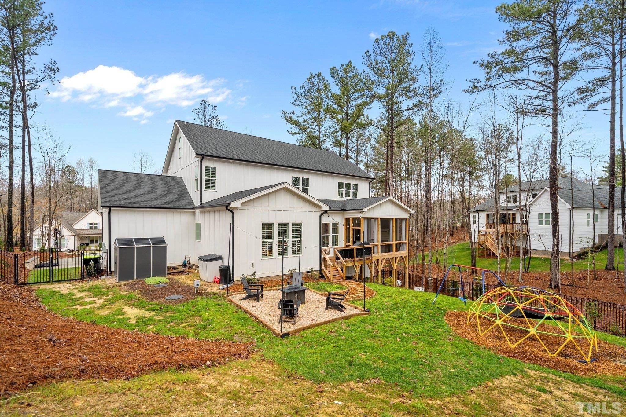 Browning Pl, Youngsville, NC 27596