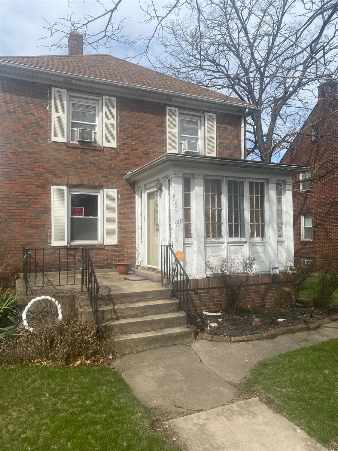 Grant St, Gary, IN 46404