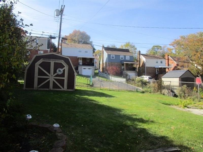 Mira Ave, Pittsburgh, PA 15227