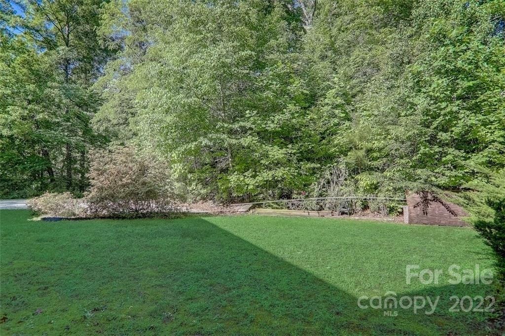 Lambert Ln, Black Mountain, NC 28711