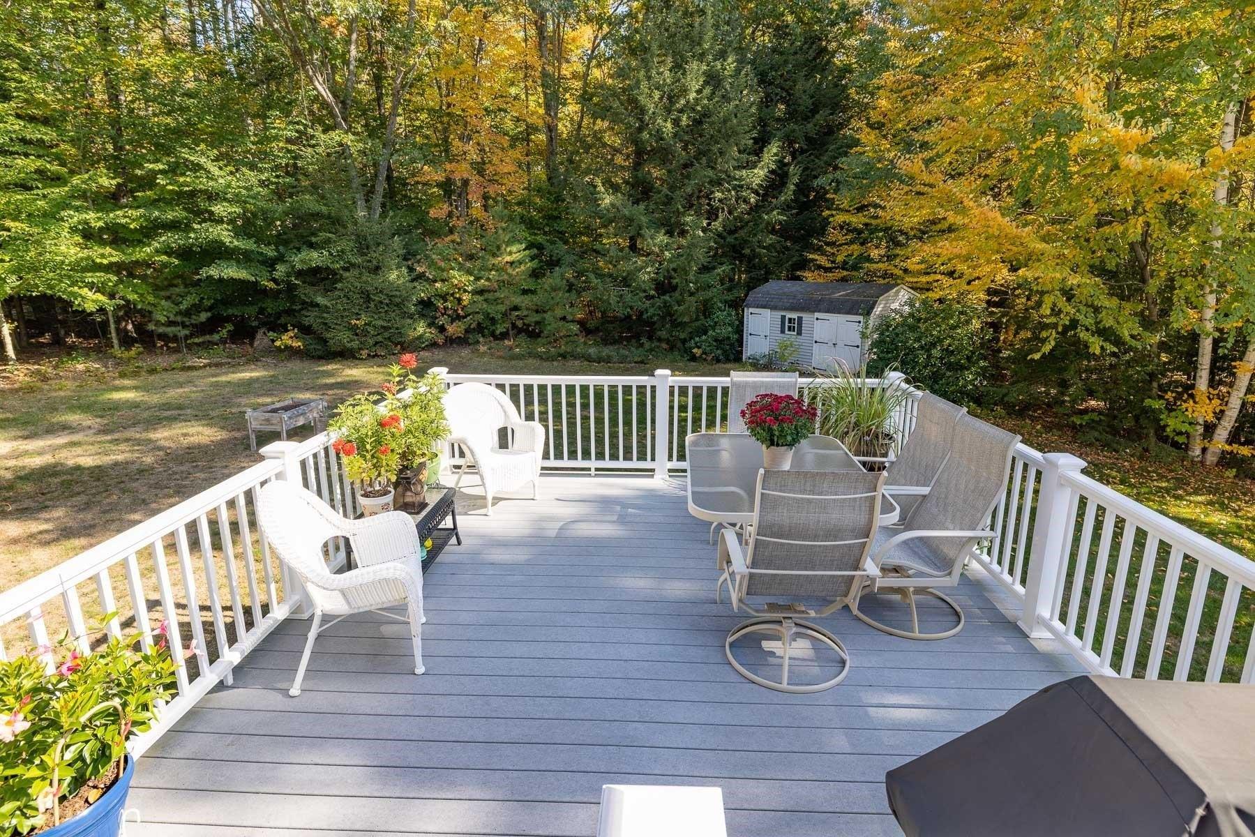 Ladd Rd, Brentwood, NH 03833
