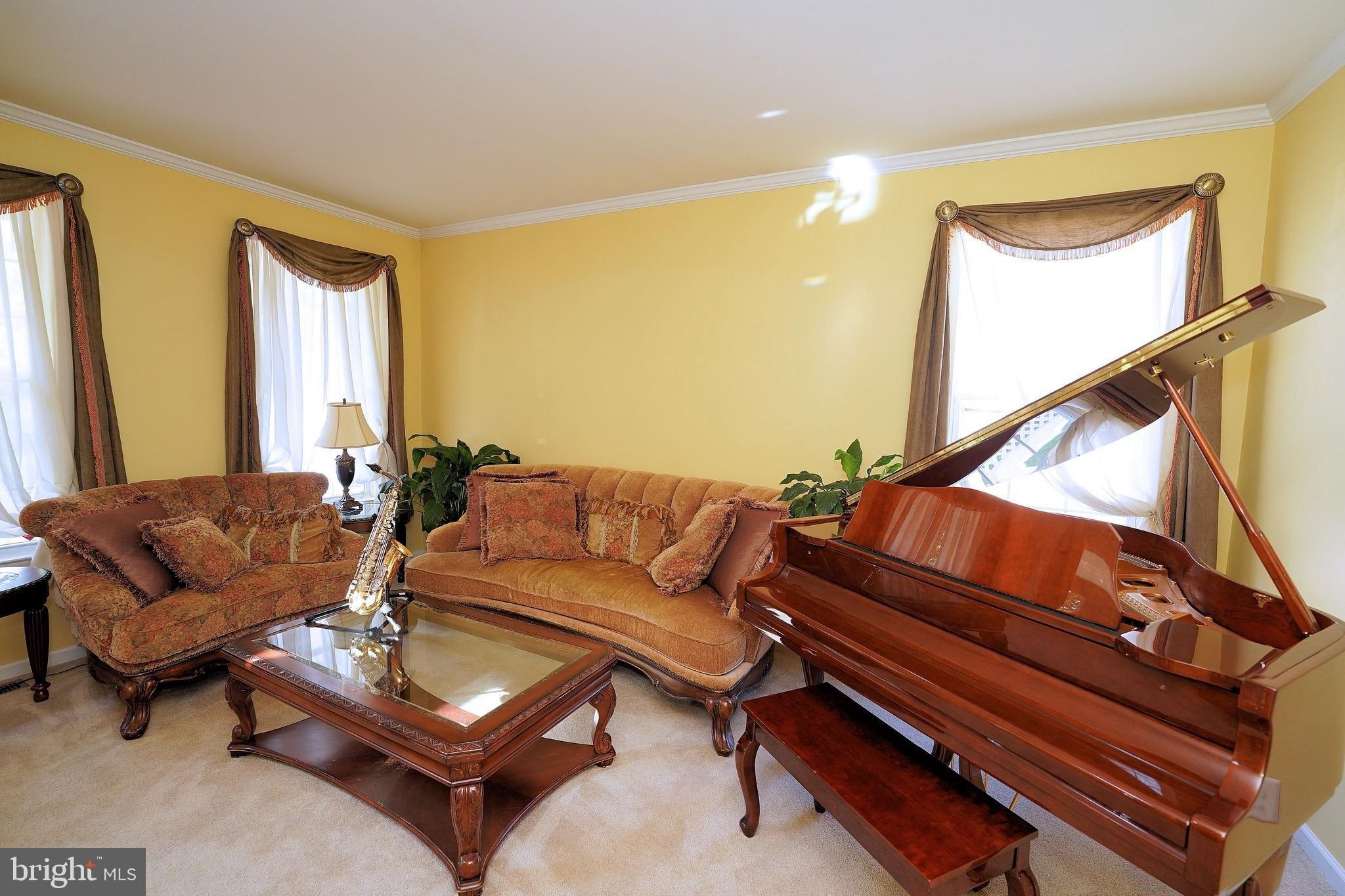 Keswick Rd, East Windsor, NJ 08520