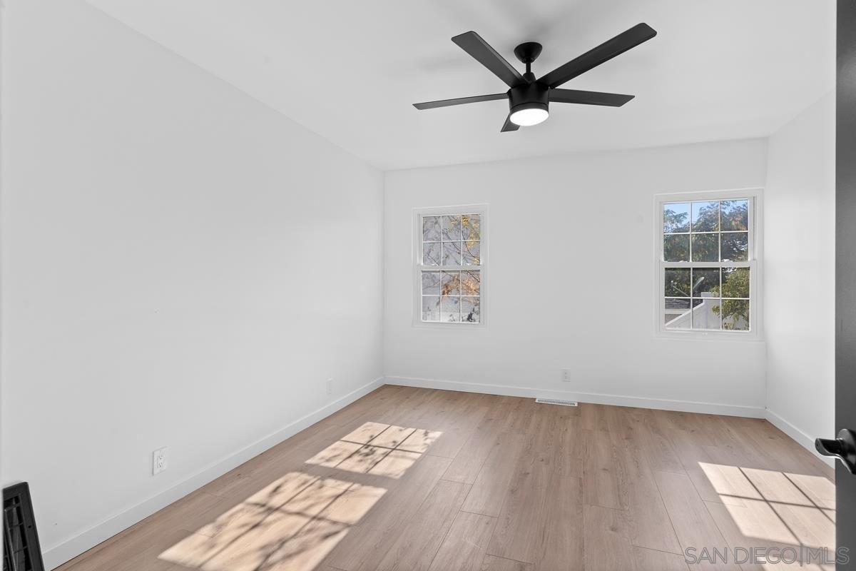 E 10th Ave, Escondido, CA 92025