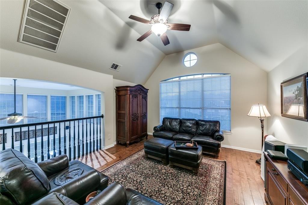 Ryan Ln, Richardson, TX 75082