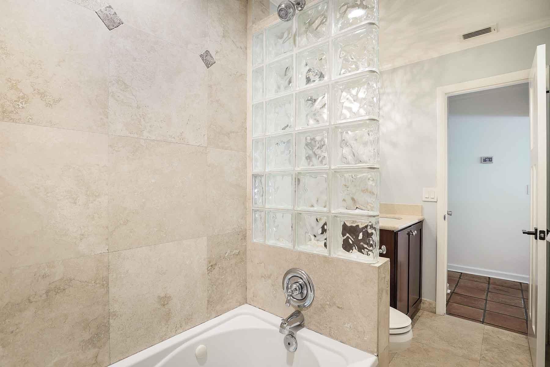 Fairhaven Dr, North Palm Beach, FL 33408