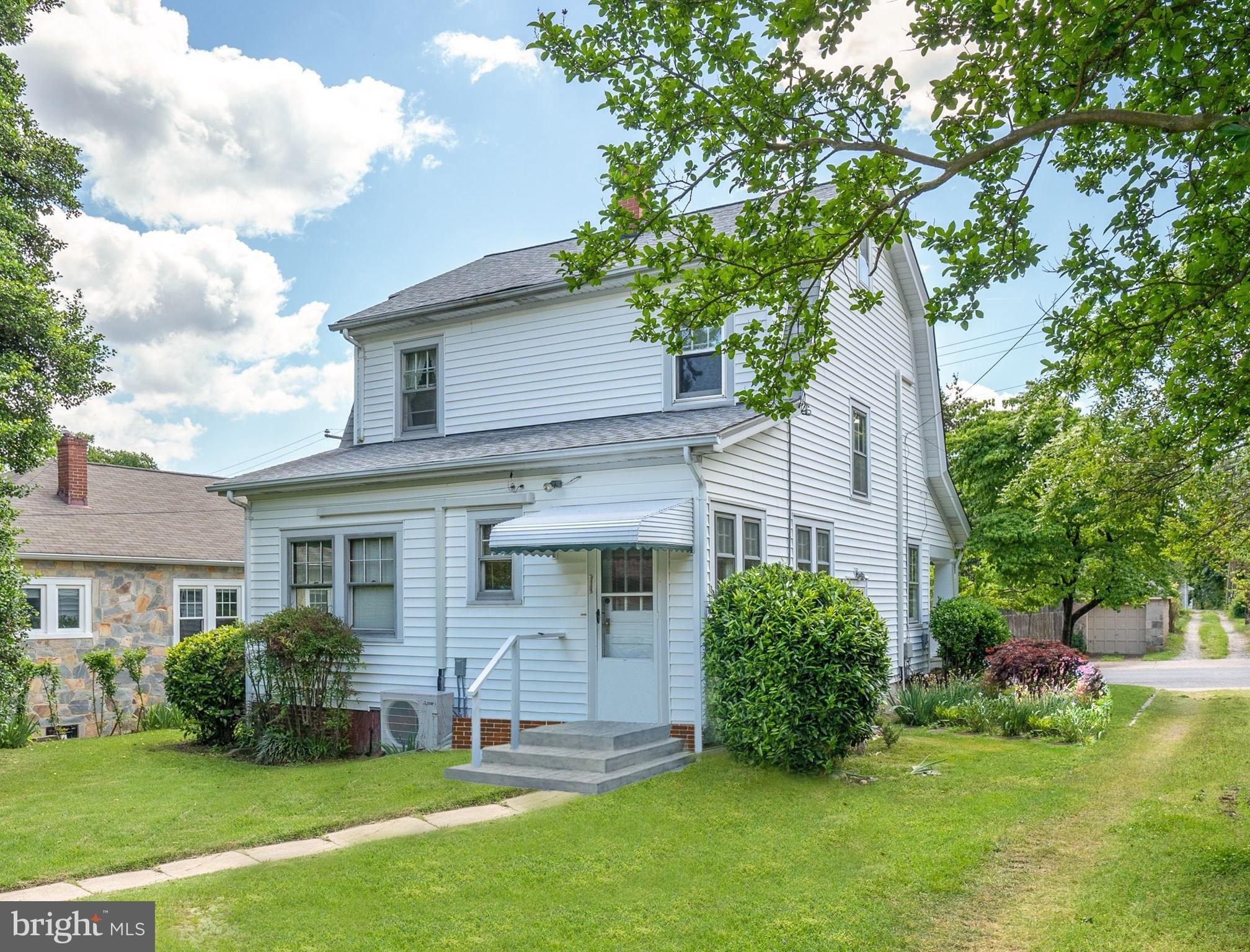 Monument Ave, Fredericksburg, VA 22401
