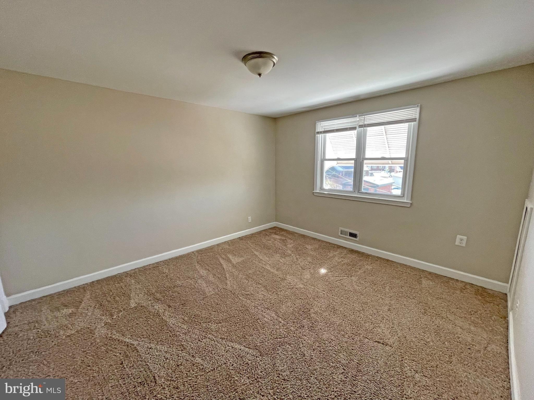 Rockbourne Rd, Dundalk, MD 21222