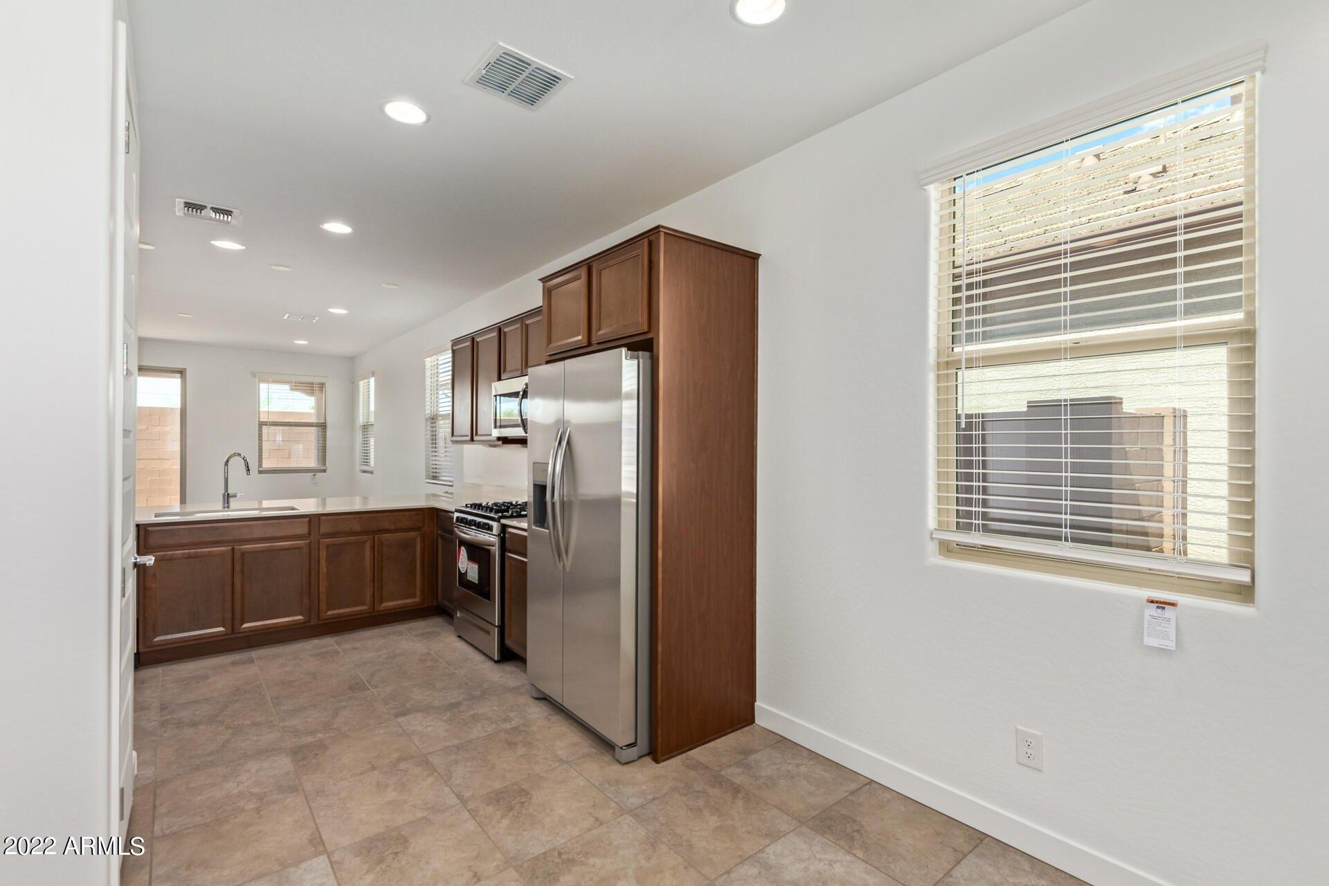 W Palo Verde Dr, Glendale, AZ 85305