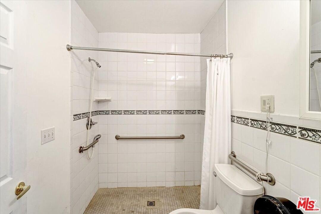 25th St, Santa Monica, CA 90404