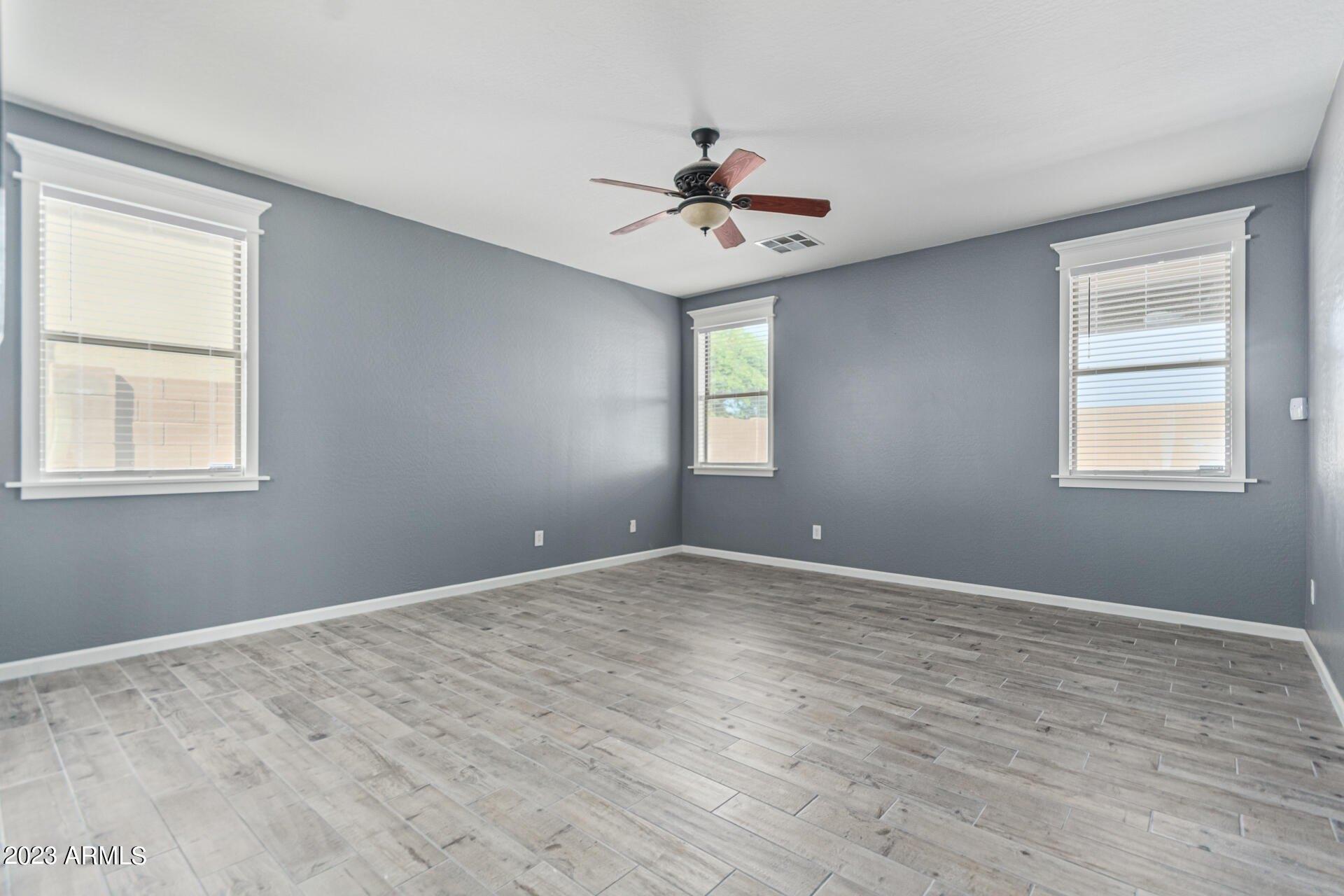 N 75th Dr, Peoria, AZ 85383