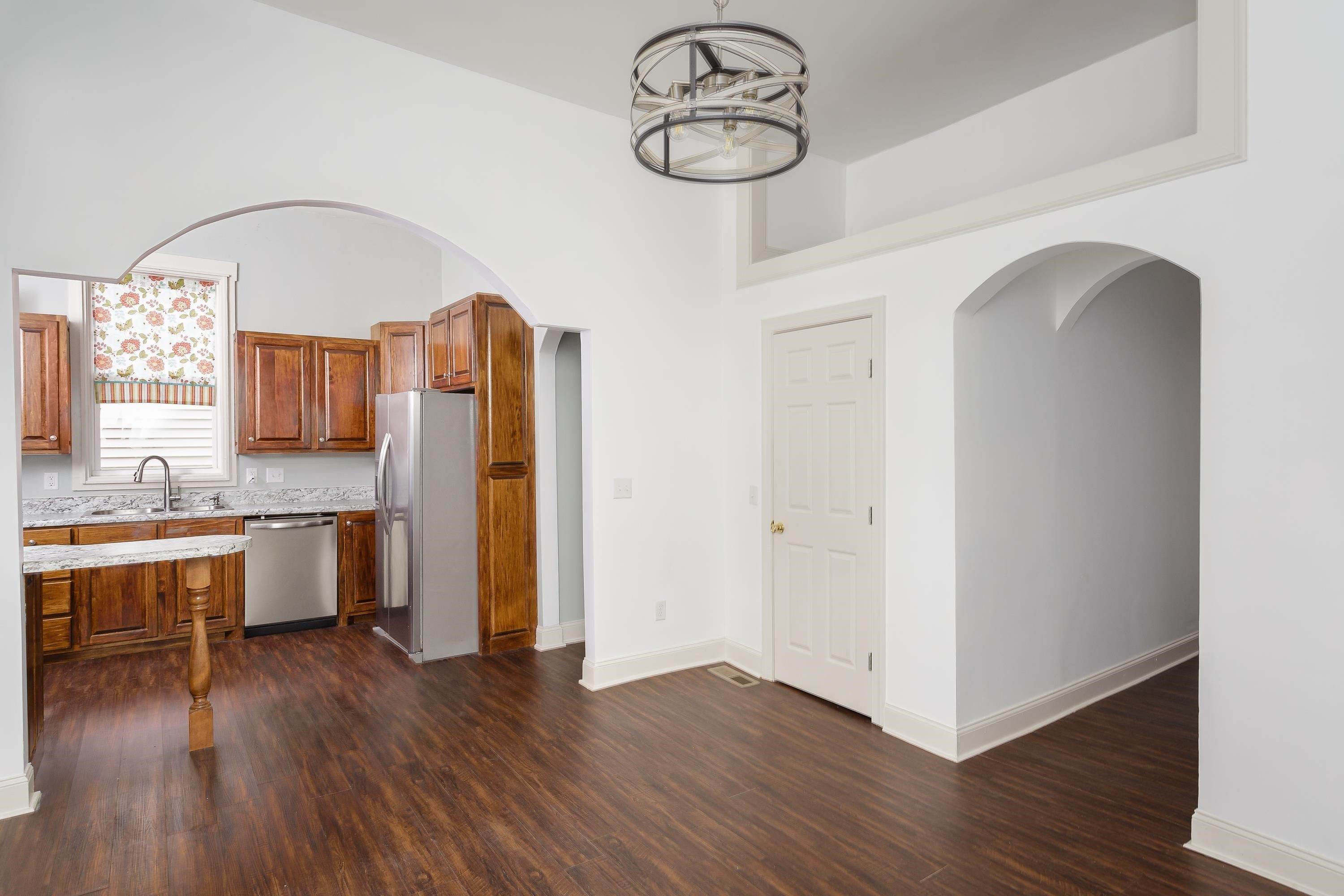 N Cherry St, Florence, AL 35630