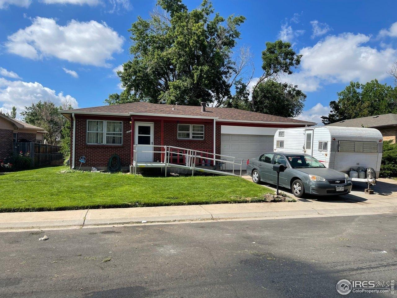 Olmsted Dr, Denver, CO 80239