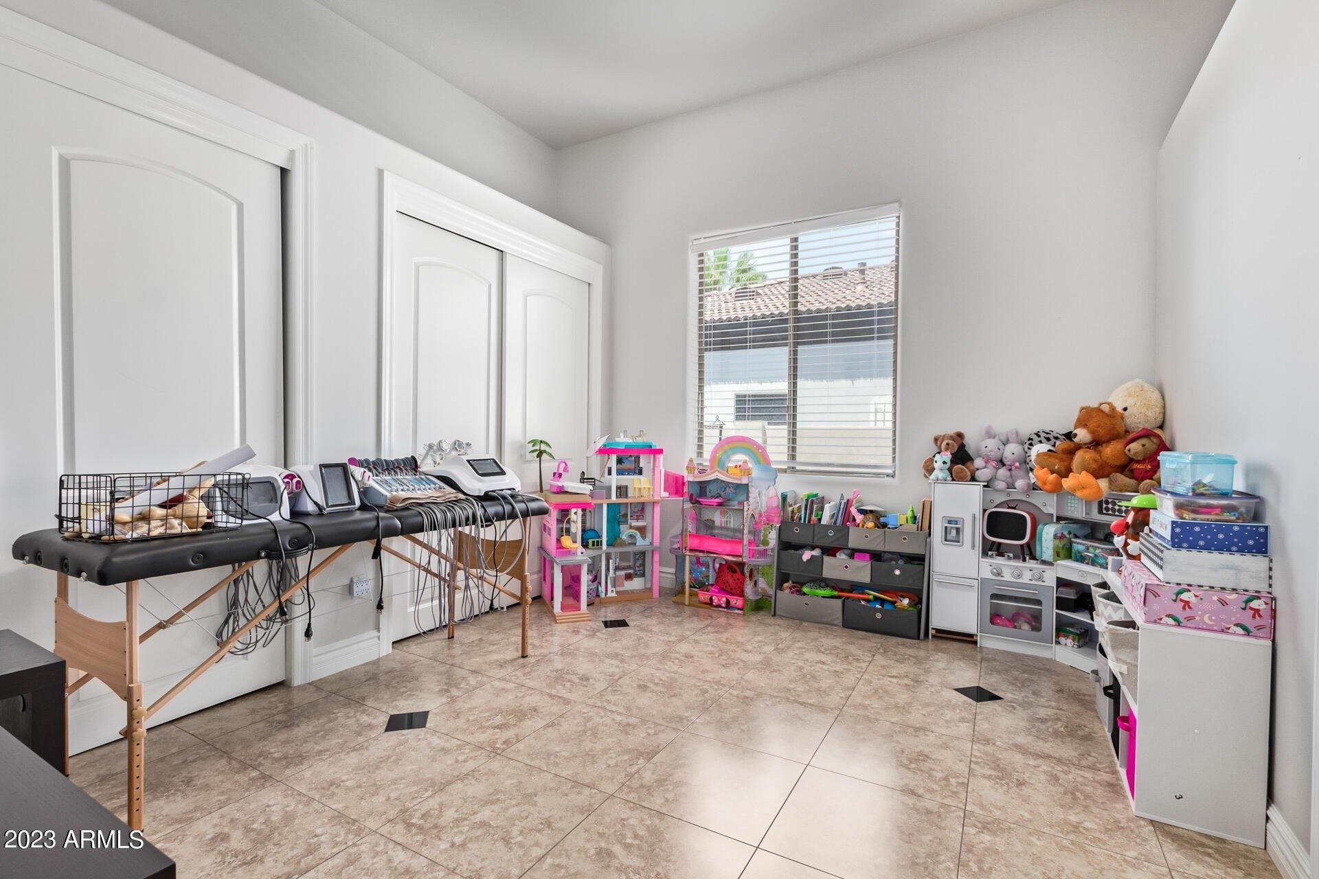 E North Ln, Scottsdale, AZ 85259