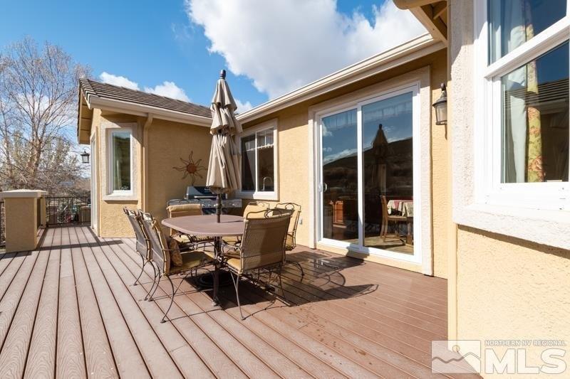 Ingleston Dr, Sparks, NV 89436