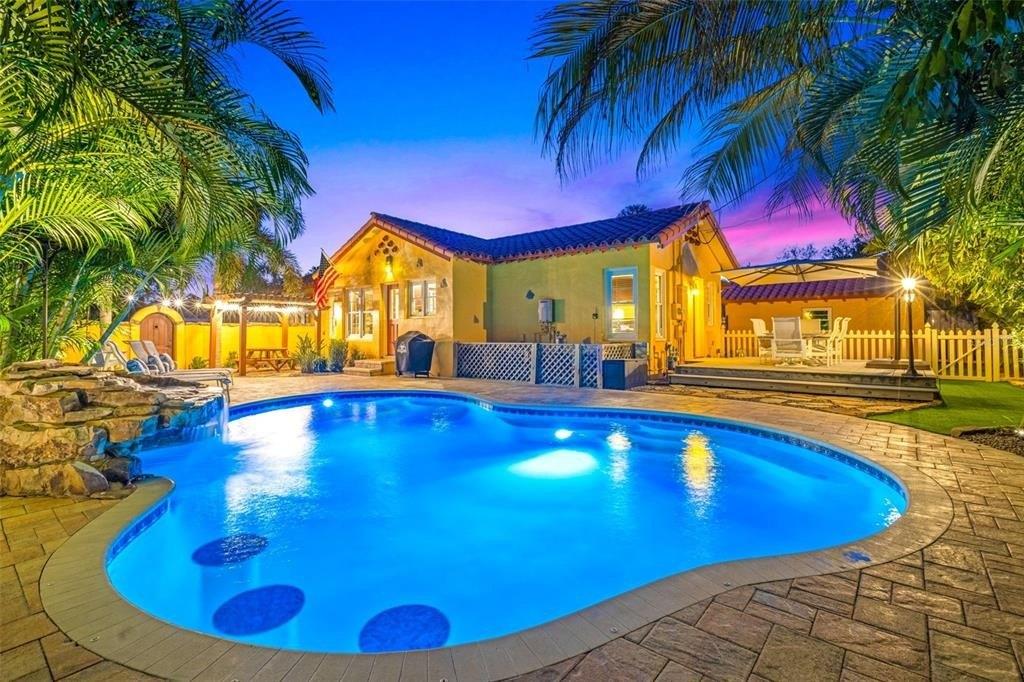 22nd Ave N, Saint Petersburg, FL 33704