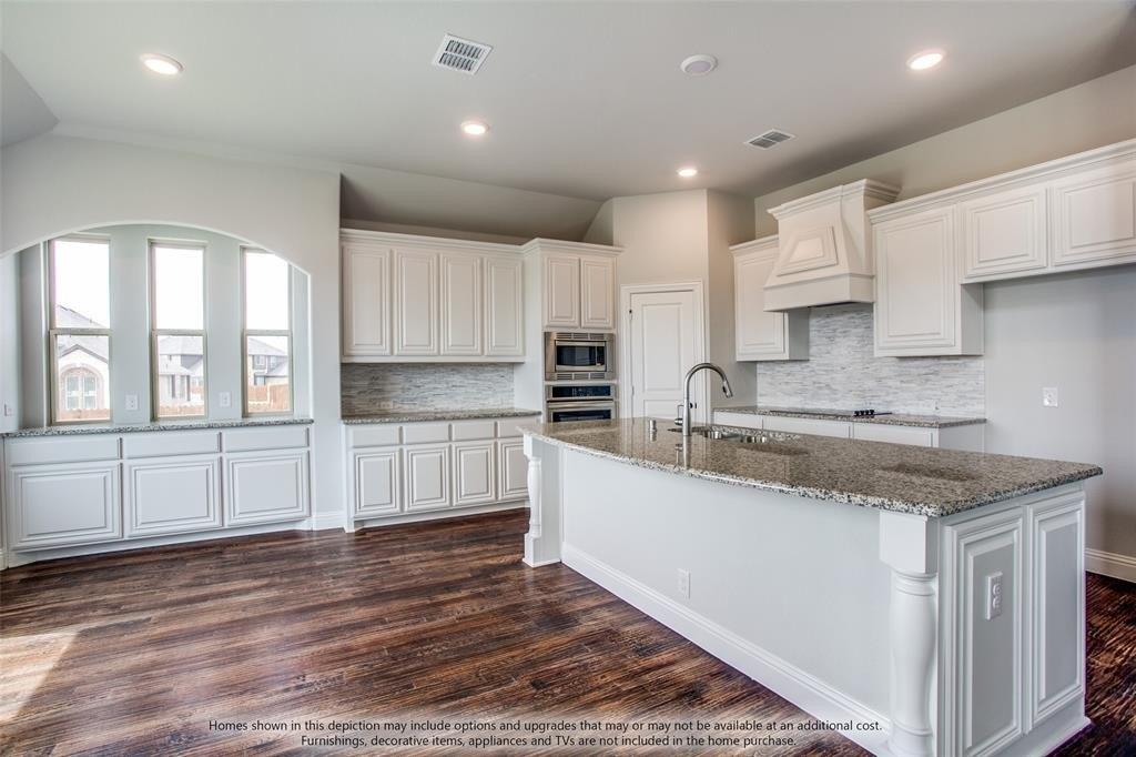 Winters Dr, Waxahachie, TX 75165