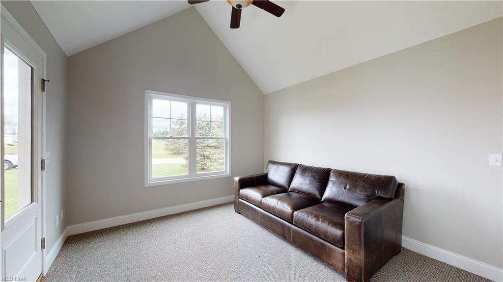 Silverleaf Ct, Northfield, OH 44067