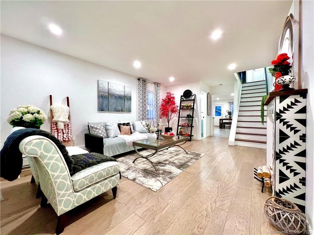 Birdsey St, Bridgeport, CT 06610