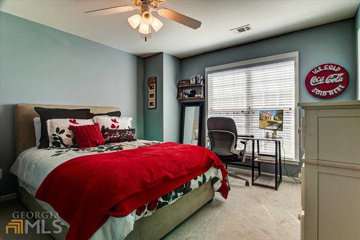 Ridgewood Trl, Canton, GA 30115