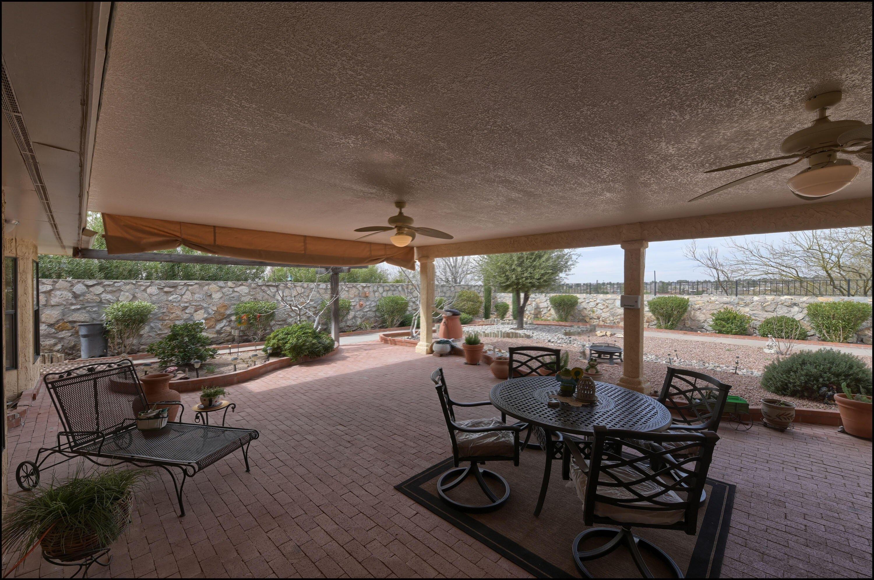Pino Real Dr, El Paso, TX 79912