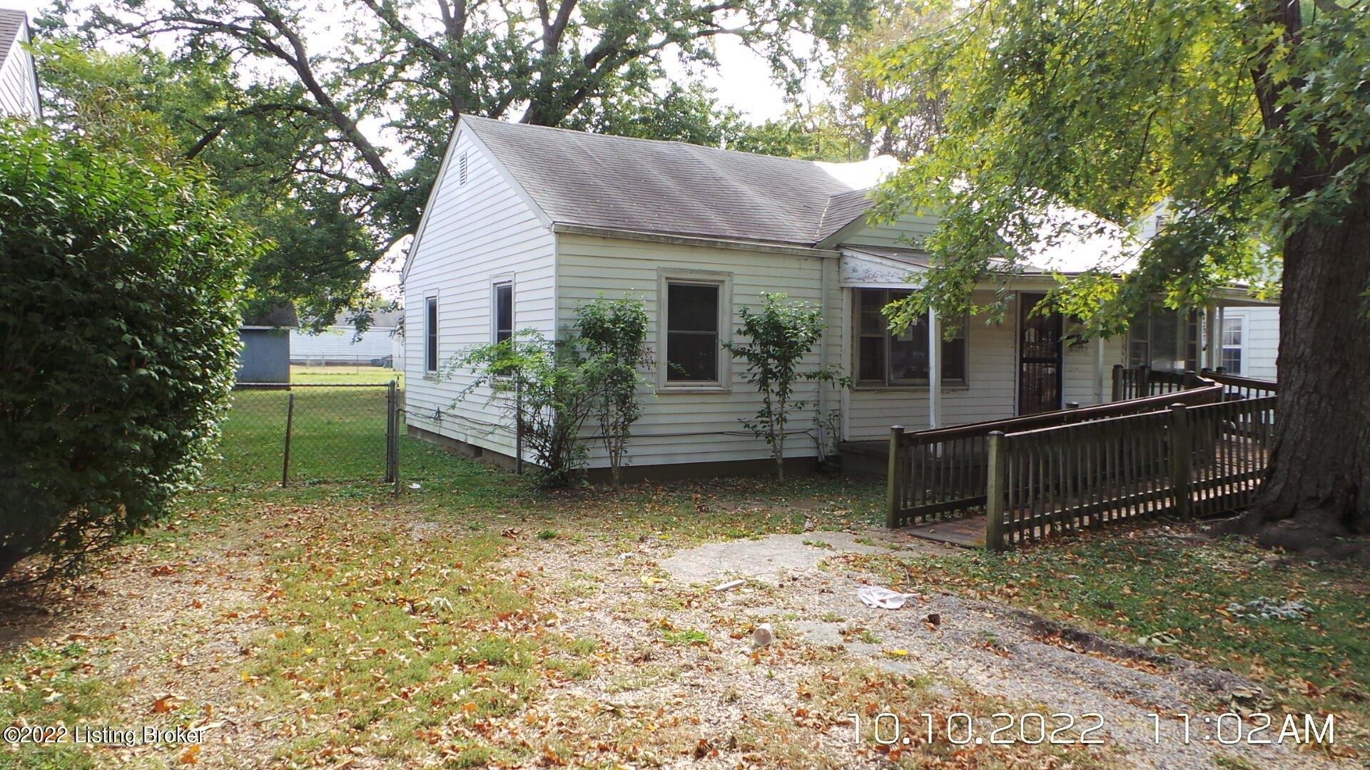 S 1st St, Louisville, KY 40214