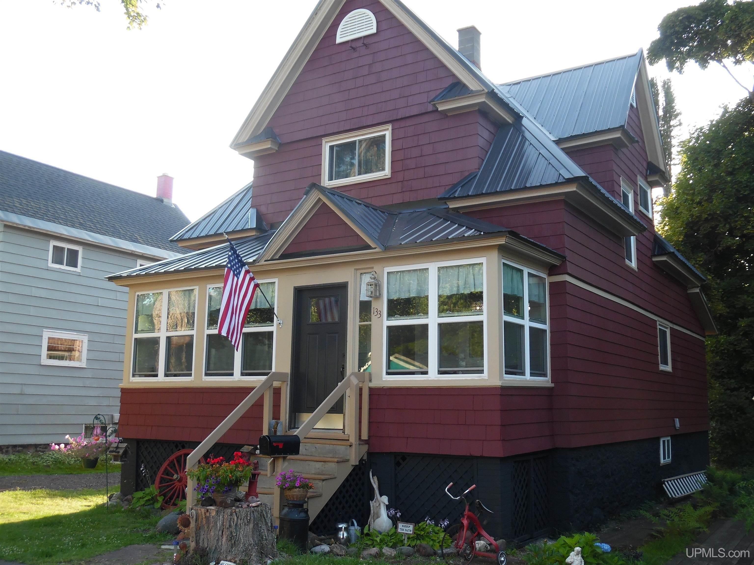 Florida St, Laurium, MI 49913