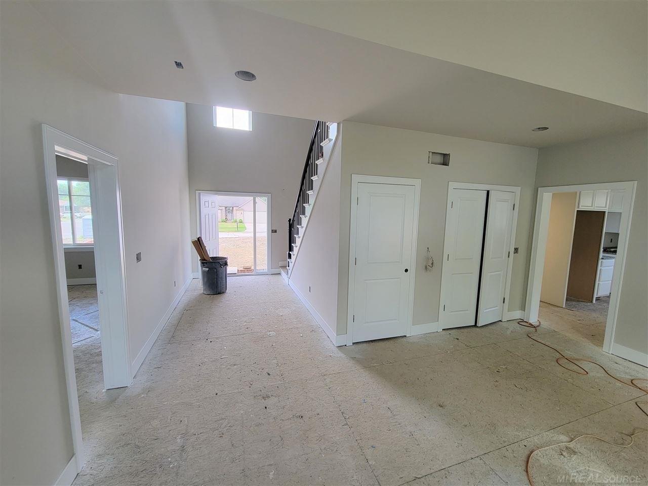 Emerald Ct, Chesterfield, MI 48047