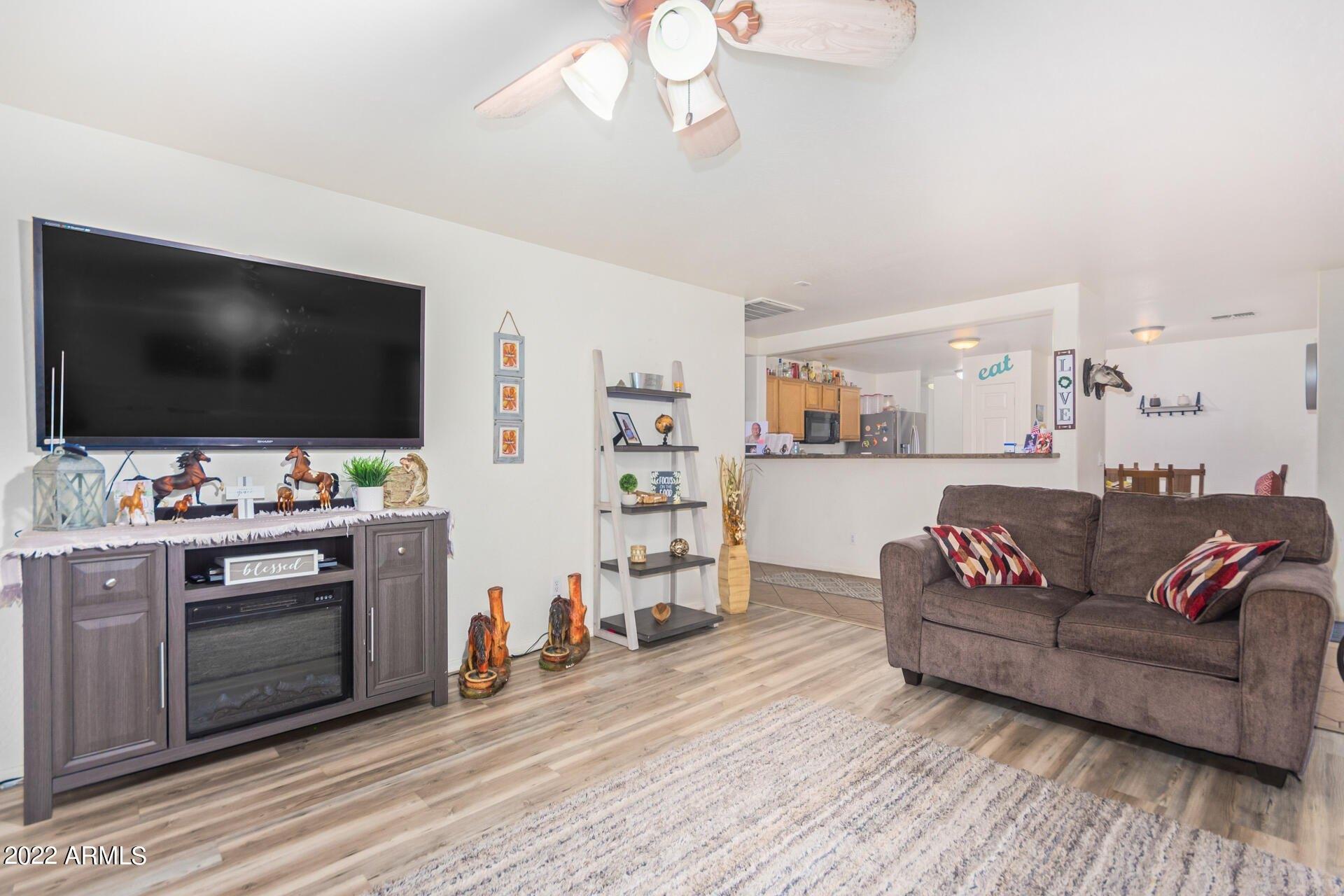 W Williams St, Phoenix, AZ 85043